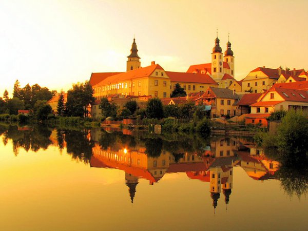 Майские праздники в Чехии из Астаны