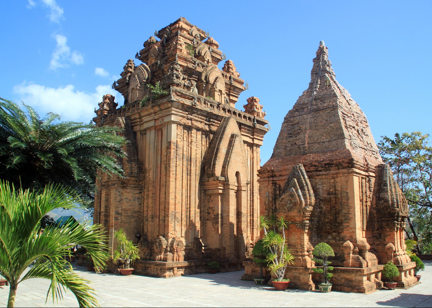 Вьетнам из Алматы. Горящие туры на вылет с 4 мая по 30 августа