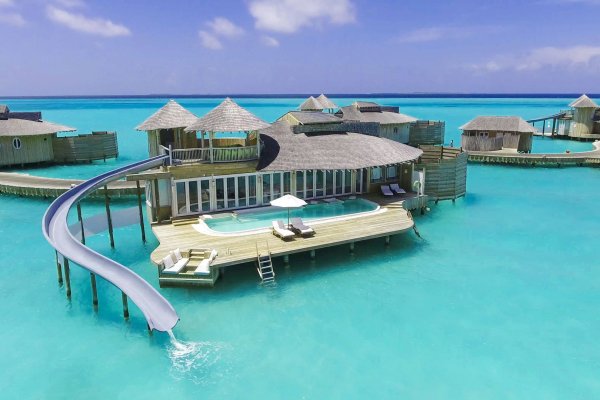 Самые дорогие отели на Мальдивах по акции!